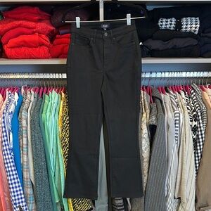 NYDJ black 4 pocket cropped jeans size 00